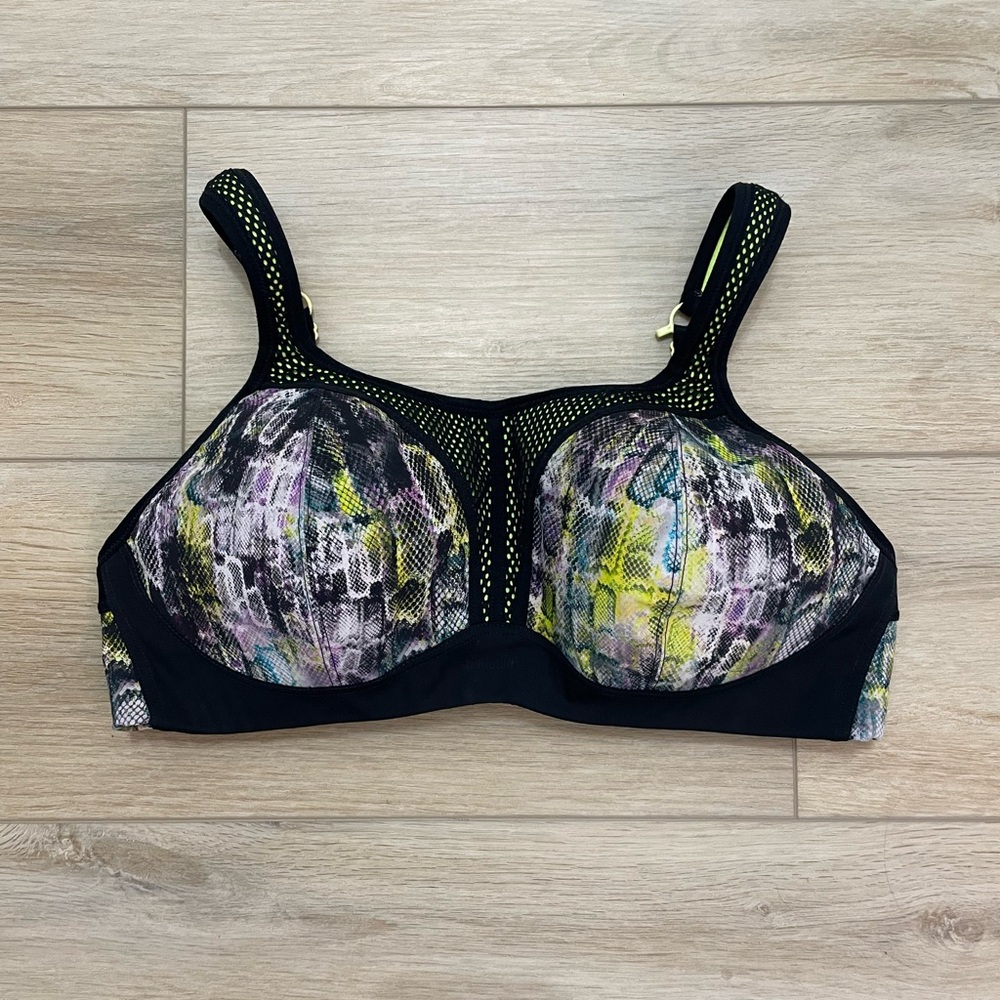 Panache neon reptile non wired sports bra size 38D